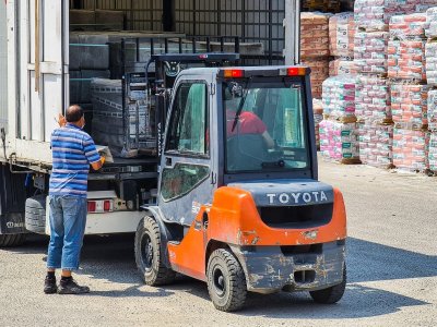 Şantiye Mobilizasyonu: Forklift İle Konteyner ve Ağır Yük Taşıma
